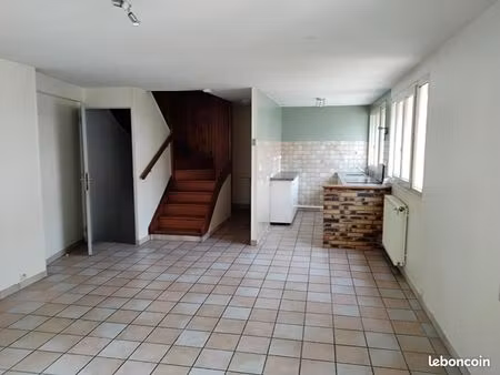 maison de ville 4 pièces 70 m²