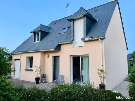maison familiale de 2005 3 chambres + bureau + mezzanine avec grand terrain 955 m² proche 
