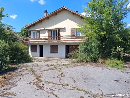 pavillon 4 pièces 125 m²