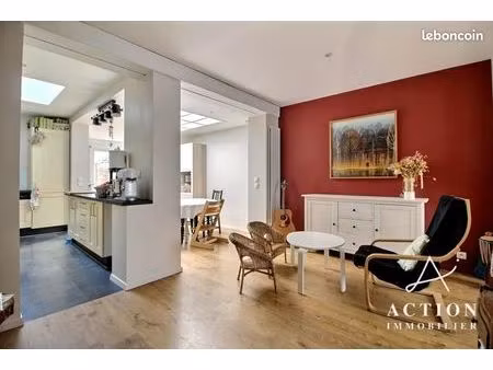 maison 6 pièces 104 m²