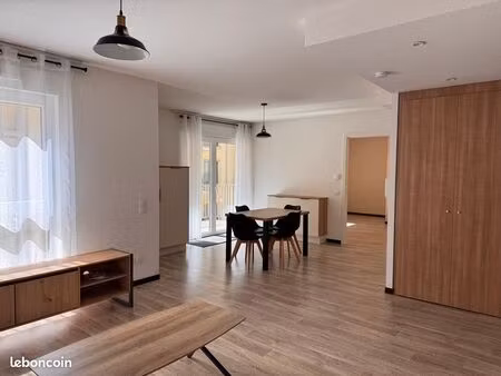 appartement t2 de 52m2