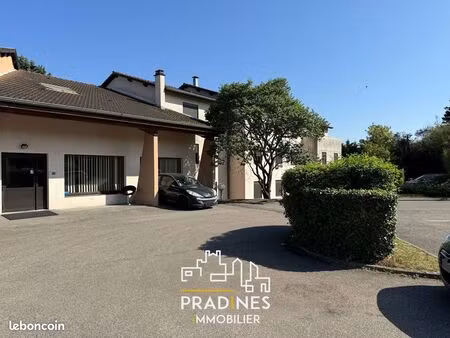 studio 1 pièce 18 m²