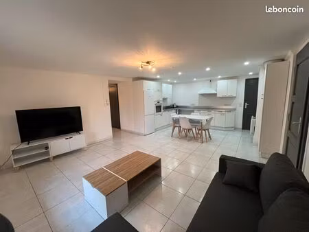 appartement t3 meublé et équipé – 69 m² – 1000 charges comprises