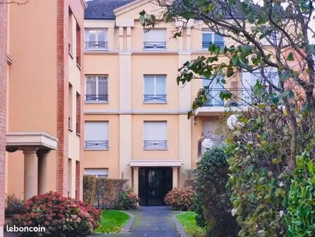 rooftop 58 m² d’exception à valenciennes – terrasse 44 86 m² – double garage – ascenseur