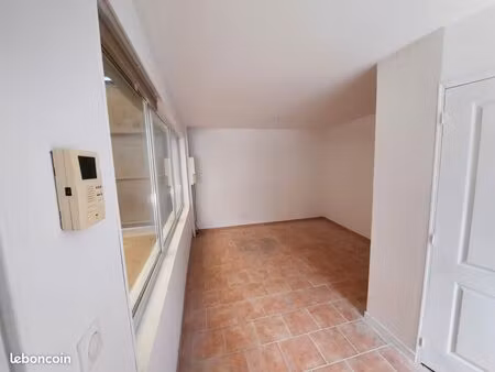 bureau ou commerce hyper centre milly-sur-therain