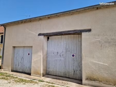 location emplacement dans garage