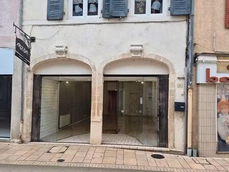 local commercial 55m2 + réserves - centre ville gray