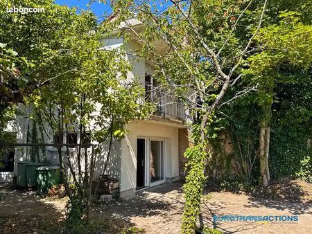 maison de ville 7 pièces 138 m²