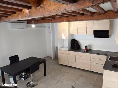 maison de ville entièrement rénovée – 72 m² + grande cave voûtée