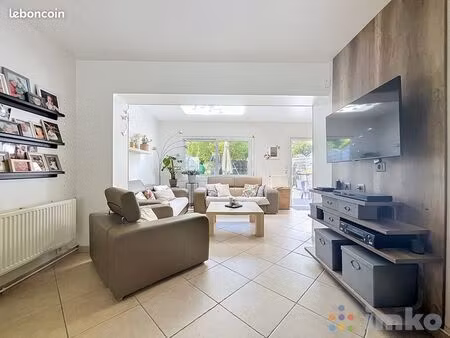 maison 4 pièces 99 m²