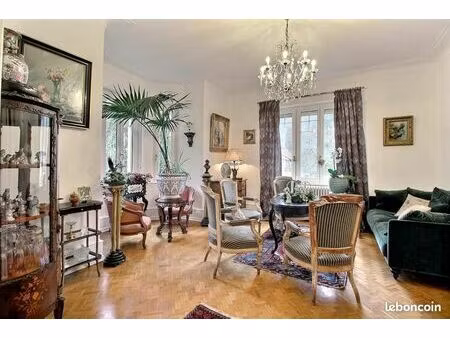 maison 6 pièces 143 m²