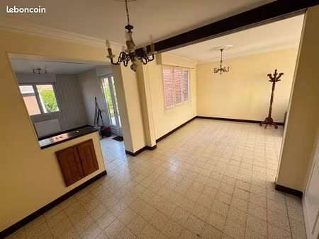 maison 5 pièces 82 m²