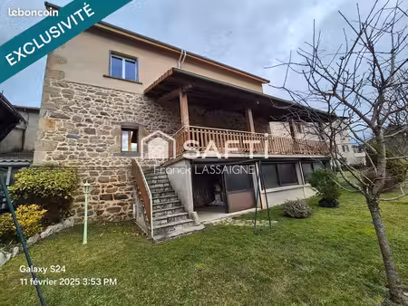 maison 7 pièces 196 m²