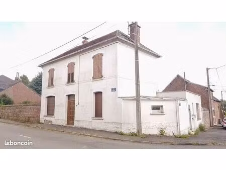 maison 6 pièces 122 m²
