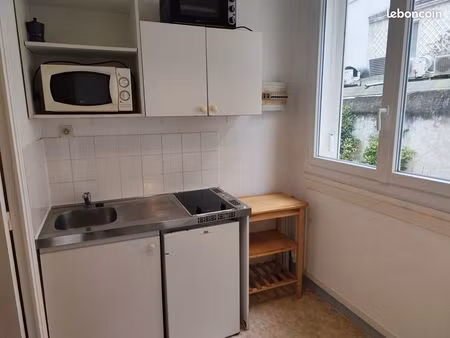 angers hyper centre 2 pieces libre