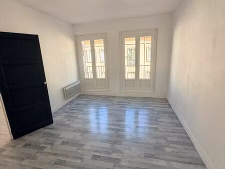appartement t2 à louer – centre-ville de beauvais