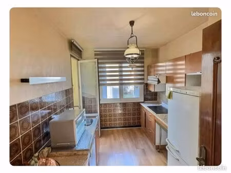 bel appartement à rafraîchir