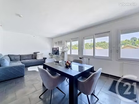 appartement 2 pièces 52 m²