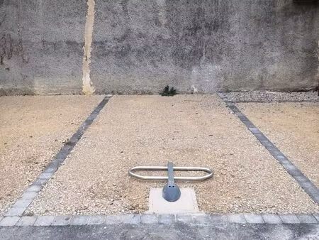 vente ou location places parking proches gare