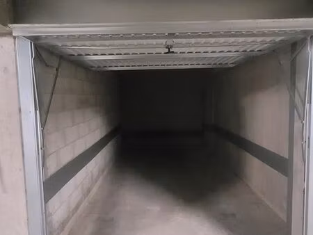 garage box en sous-sol
