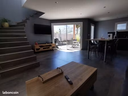 maison rénovée avec extension récente – dpe b – vue montagne – 134 m² – 3/4 chambres – cha