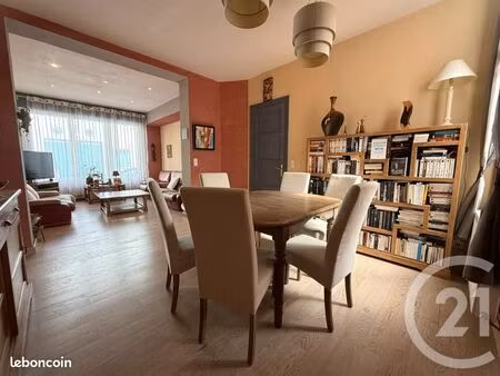 maison 5 pièces 135 m²