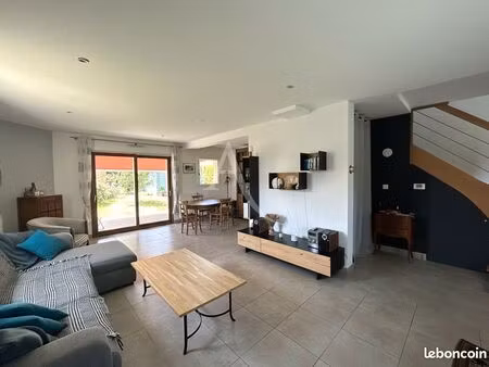 maison 4 pièces 92 m²