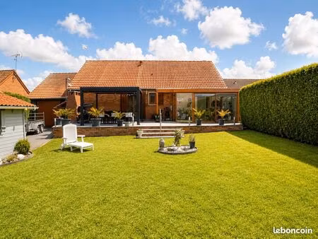 pavillon 7 pièces 112 m²