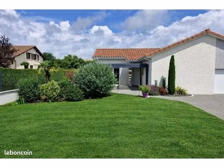 maison plain-pied rt 2012  100m2+20m2 de garage