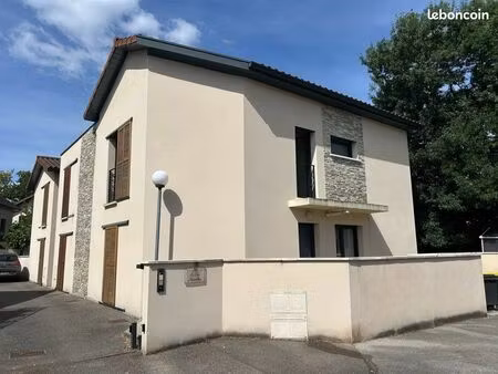 maison récente 127 m² avec terrasse au calme – flachet
