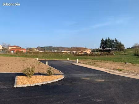 terrains à bâtir au cœur du village