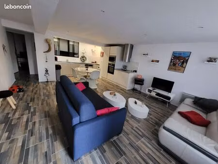 à vendre t3 résidence arbonne 64