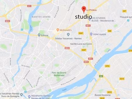 studio meublé de 22m2. loyer de 600 euros ( loyer 500 +charge 100)