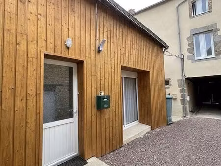 appartement t2 duplex - cave - parking - 40 m2