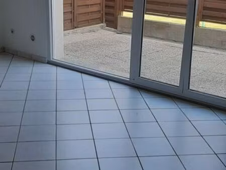 loue f4 100 m²