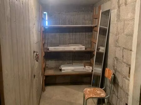 box ou cave de 6 m2