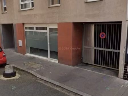 garage double / 14 rue dedieu