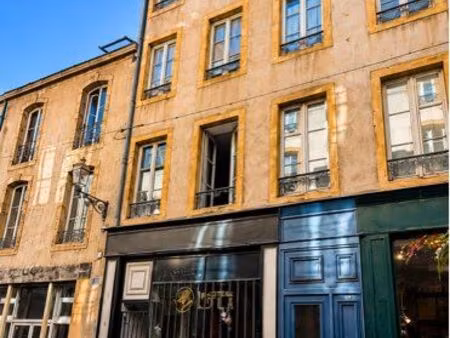 local commercial à louer – rue des jardins  metz