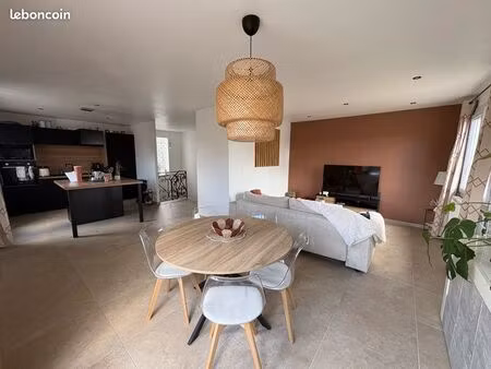 maison 106 m2 entièrement rénovée