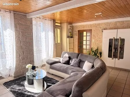maison 6 pièces 146 m²