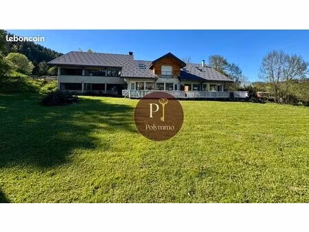 propriété 10 pièces 392 m²