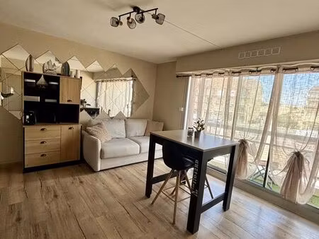 studio 1 pièce 22 m²