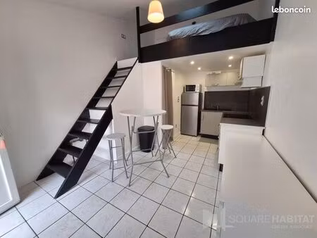 studio 1 pièce 14 m²