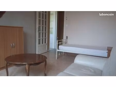 location étudiant t1 avec garage laval