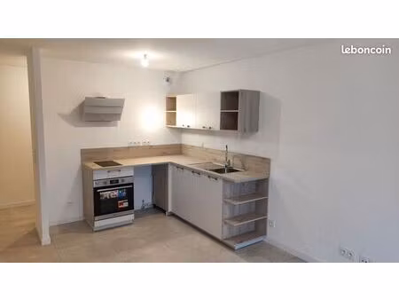 a louer appartement t2  43m2  pinel