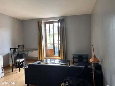 t2 meublé 33 m2 pont rousseau