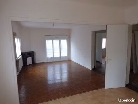 location t3 - savenay centre