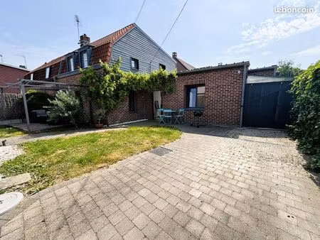 maison 4 pièces 100 m²