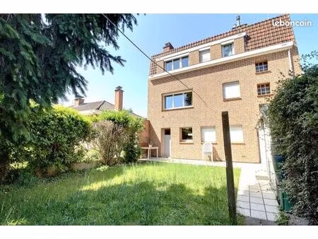 maison 5 pièces 115 m²