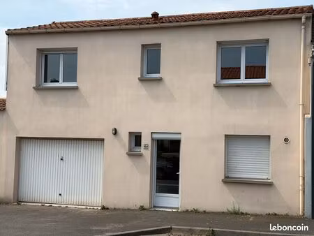 maison a louer a remouille
